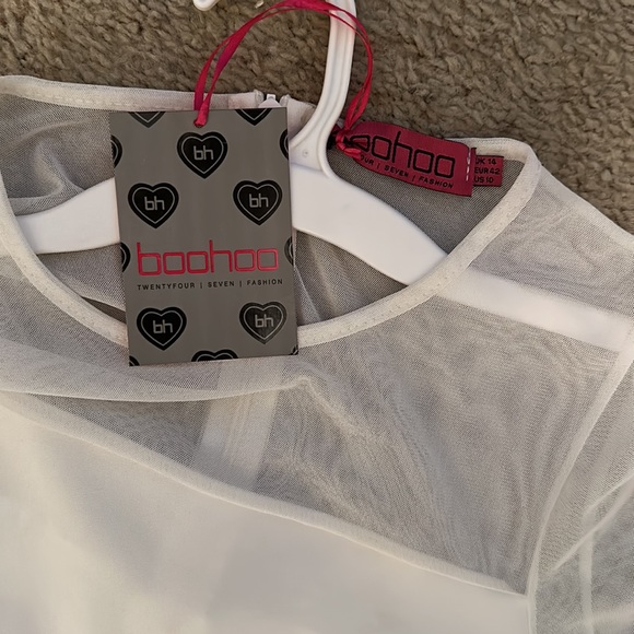 Boohoo BRAND NEW w/tags white play suit - Picture 2 of 3